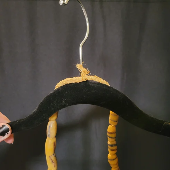 Vintage handmade Krobo glass trade beads, Using recycled-glass techniques - Picture 10 of 16